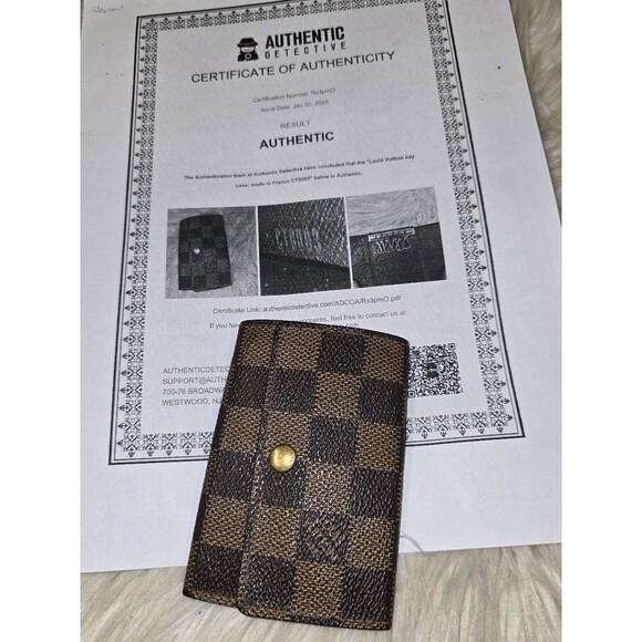 Authenticated Louis Vuitton Damier Ebene 6 Key Case - Picture 1 of 12